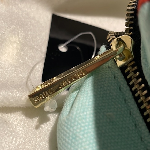 Marc jacobs make up puch - Picture 4 of 6